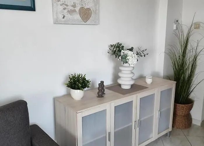 Lucija On The Sandy Apartman